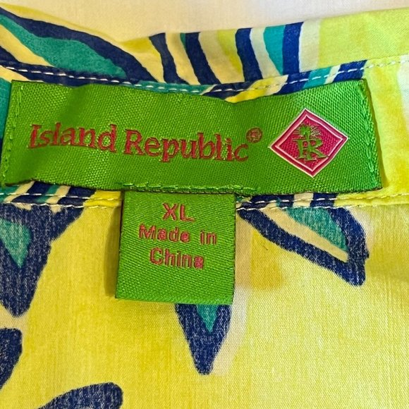 Island Republic Floral sleeveless blouse with cute tie, size XL - Picture 10 of 14